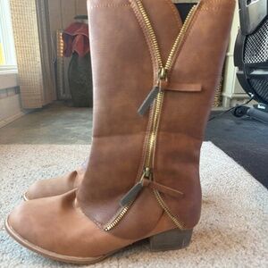 Cowgirl Boots - Low Heeled Brown Double-Zip Boots